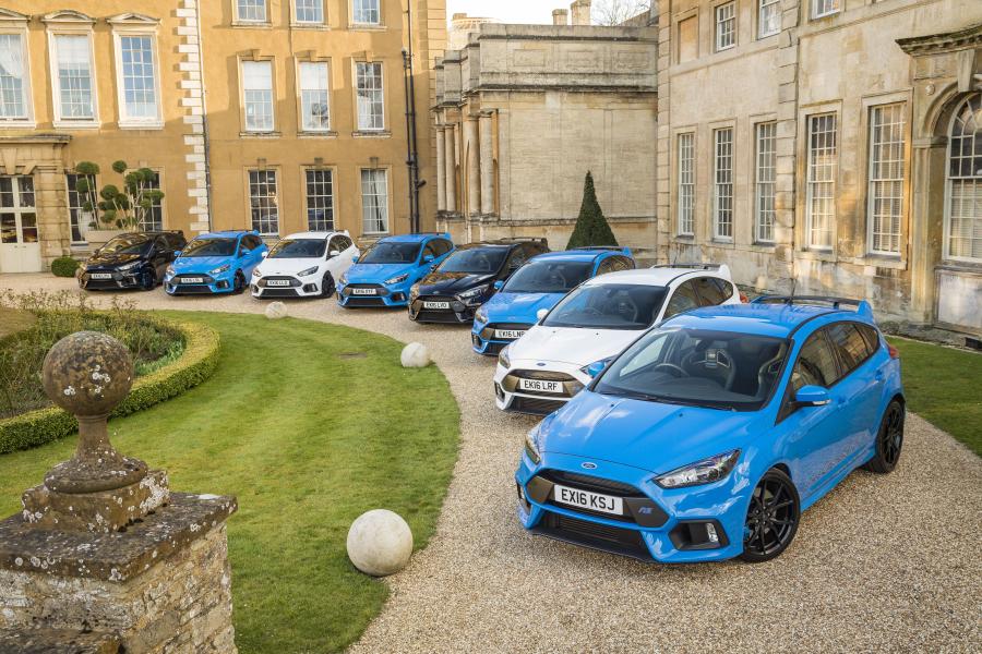  Ford Focus RS 2016 года  (UK) (фото 39 из 43)